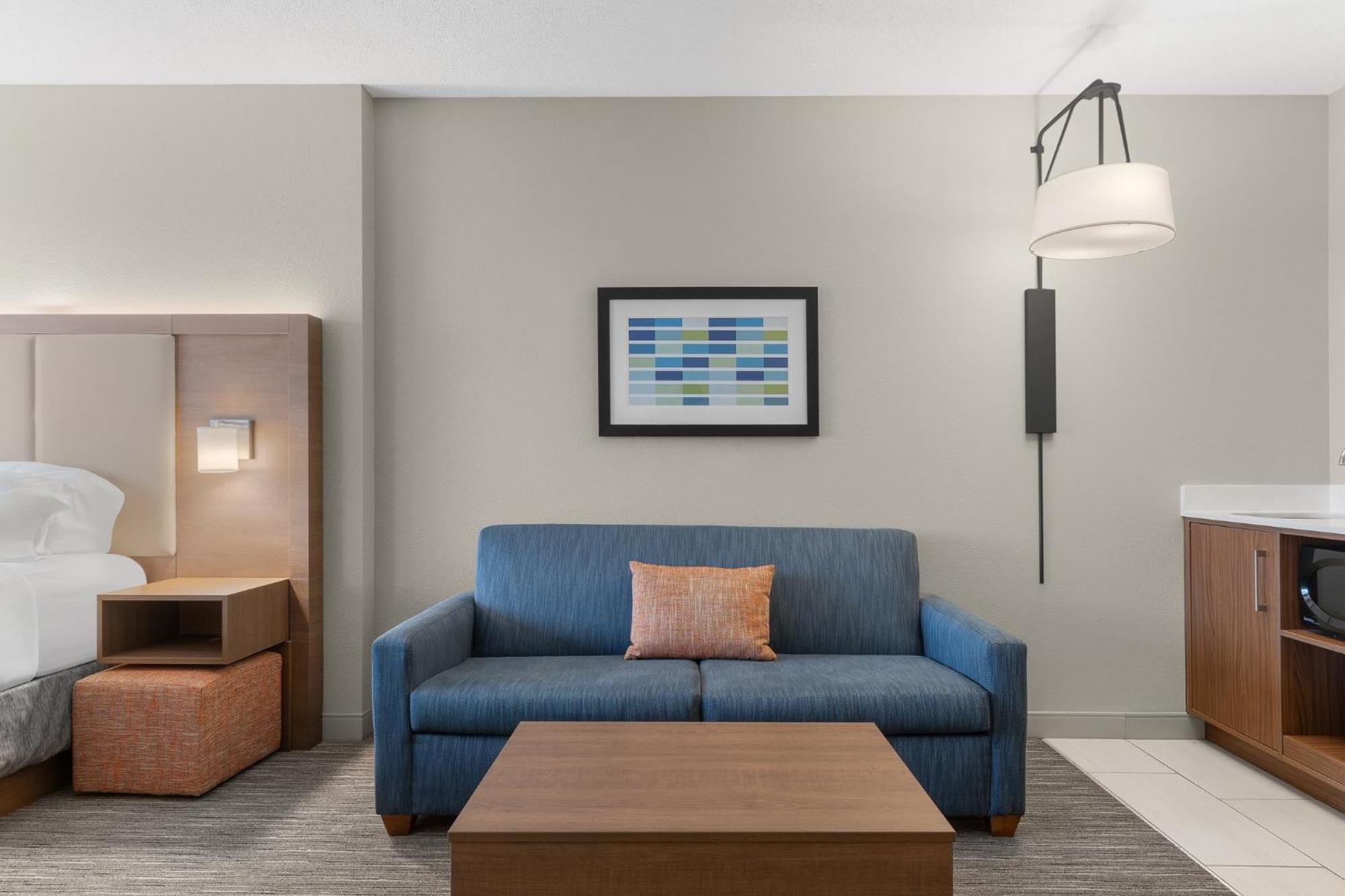 Holiday Inn Express Hotel & Suites Coralville By Ihg Luaran gambar