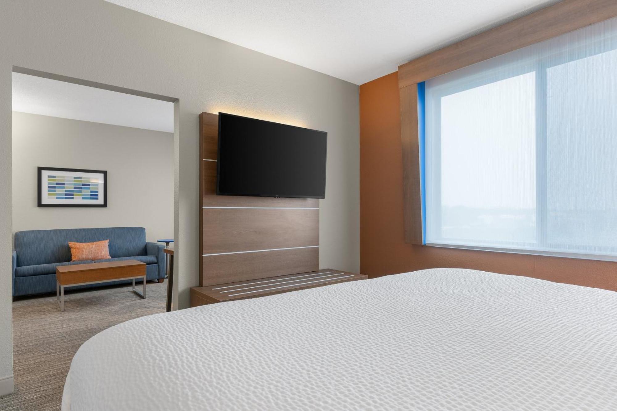 Holiday Inn Express Hotel & Suites Coralville By Ihg Luaran gambar