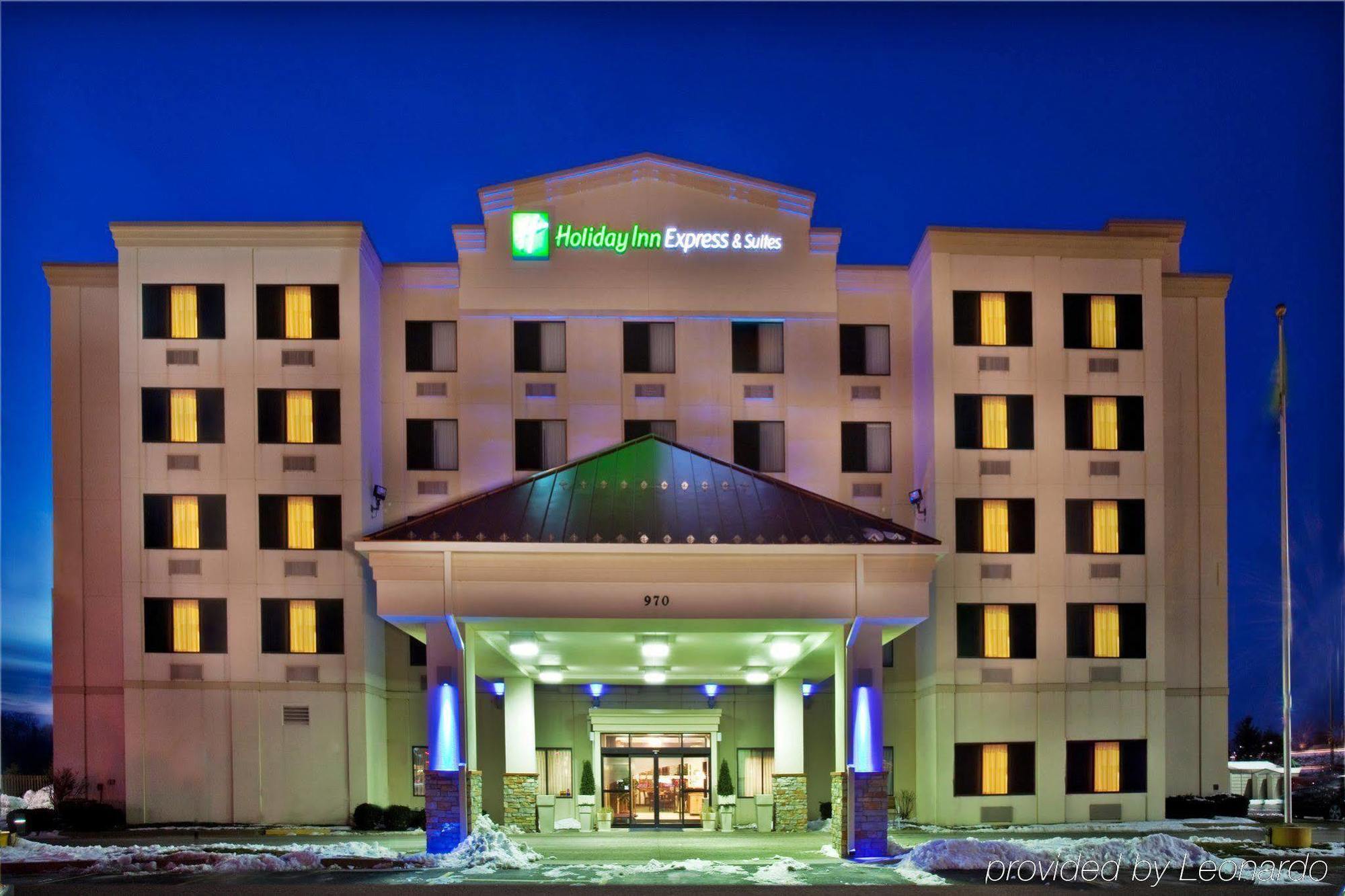 Holiday Inn Express Hotel & Suites Coralville By Ihg Luaran gambar